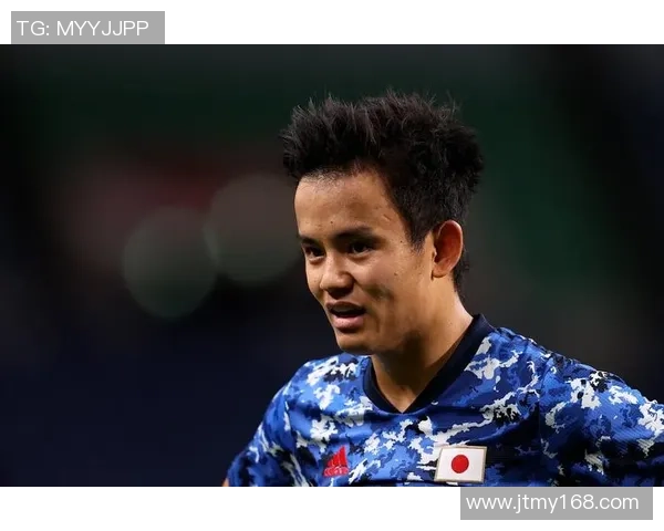 《从绿茵场到文字间:日本足球明星的成长与心路历程》 《从绿茵场到文字间:日本足球明星的成长与心路历程》